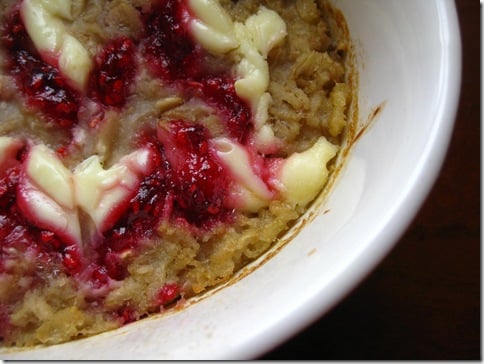 raspberry-cheesecake-oatmeal
