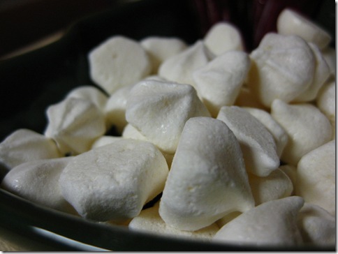 trader-joe-meringues