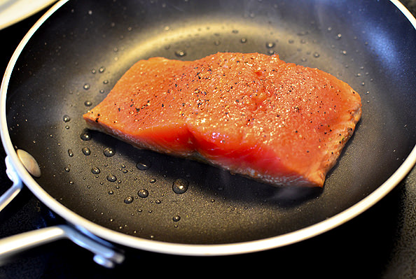 AutumnSalmonSalad_13_mini