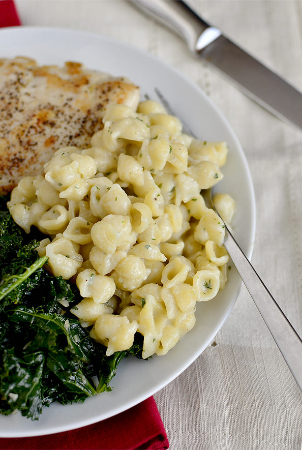 Creamy Garlic Shells is an easy pasta side dish. No store bought pouch required! | iowagirleats.com