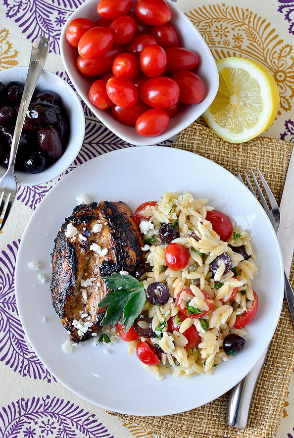 Mediterranean Orzo Salad | iowagirleats.com