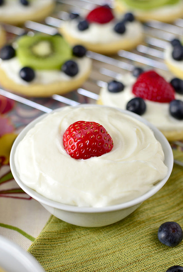Mini Fruit Pizzas with Marshmallow Creme Frosting | iowagirleats.com