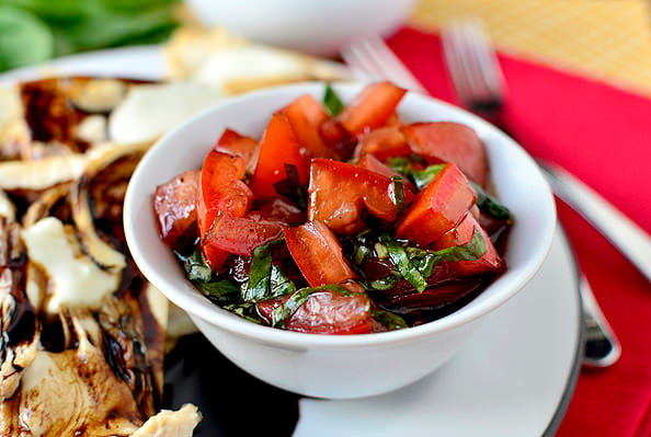 Caprese Chicken Nachos with Marinated Tomatoes and Balsamic Reduction | iowagirleats.com
