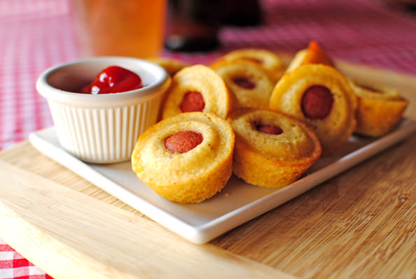 Lunch for toddlers: Corndog Muffins