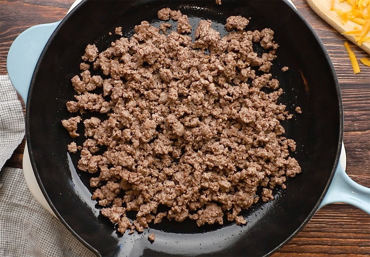 DSC_0444 browned ground beef in a pan