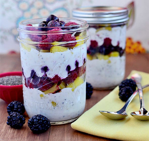 Make Ahead Fruit & Yogurt Breakfast Parfaits