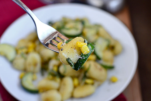 Quick & Easy Crispy Gnocchi with Zucchini, Sweet Corn and Basil | iowagirleats.com