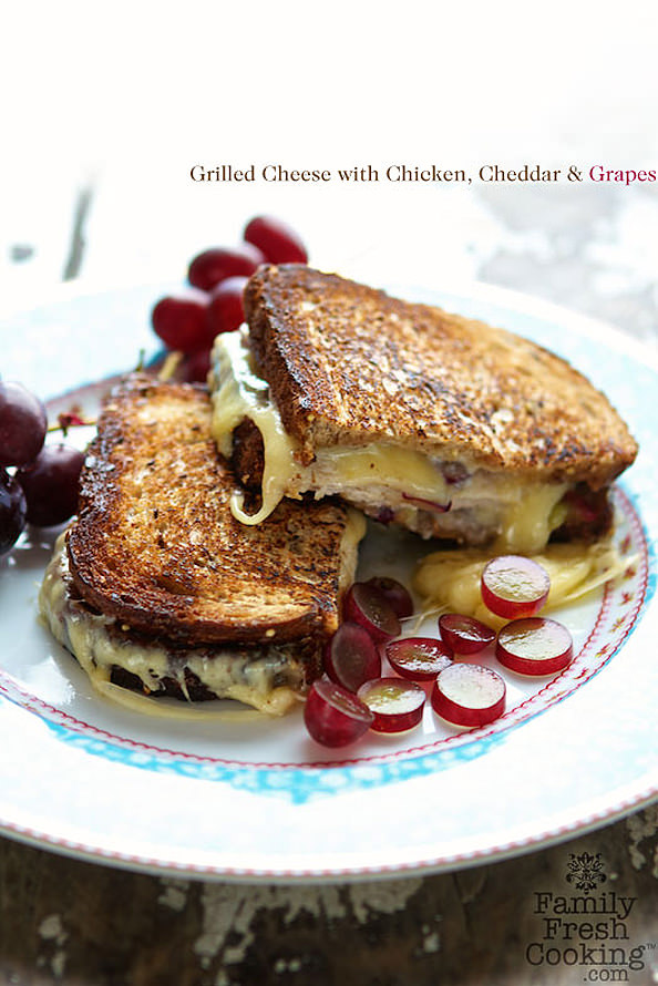 Grilled-Cheese-with-Chicken-Cheddar-Grapes_mini