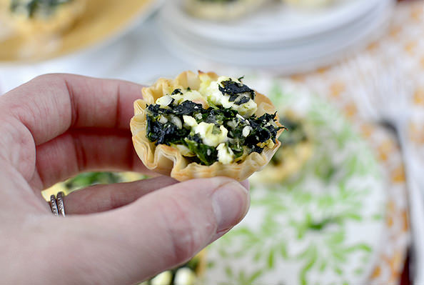 Easy Spanakopita Bites. Great for baby or bridal showers! | iowagirleats.com