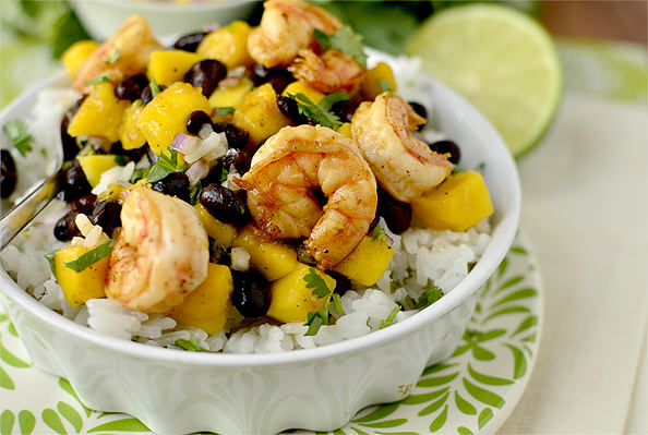 Chili-Lime Shrimp Bowls with Black Bean-Mango Salsa | iowagirleats.com