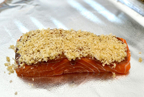 Crispy Baked Asian Salmon | iowagirleats.com