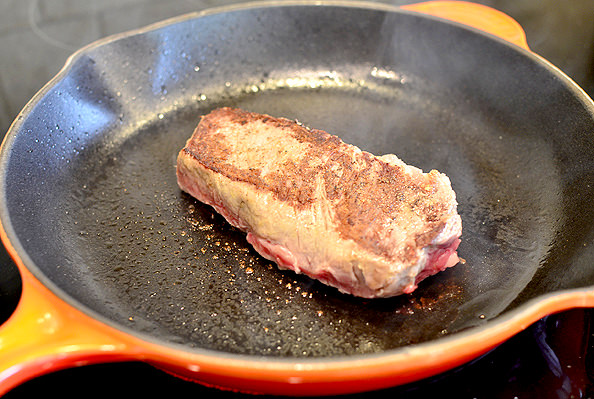 Steak-Crostini-with-Bleu-Cheese-Marshmallows-iowagirleats.com-20_mini