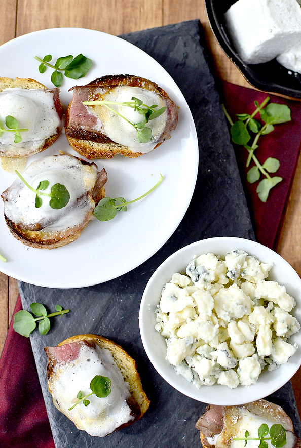 Savory Smores: Steak Crostini with Bleu Cheese Marshmallows #appetizer | iowgirleats.com