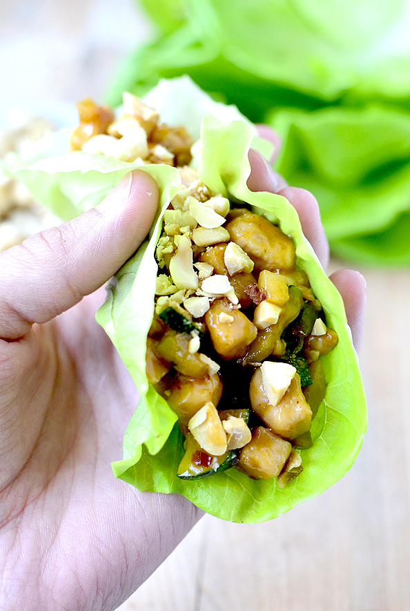 Kung Pao Chicken Lettuce Wraps are absolutely mouthwatering. Probably my favorite take out fake out dish to date! | iowagirleats.com