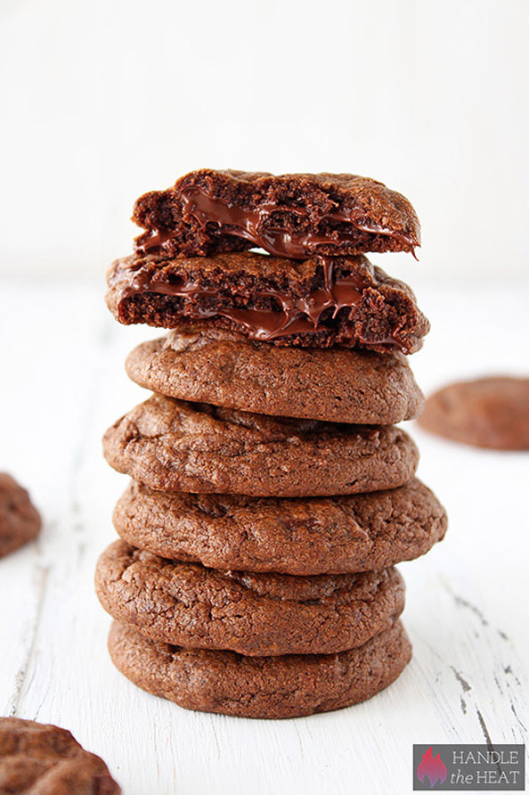 Double-Chocolate-Cookies-01_mini