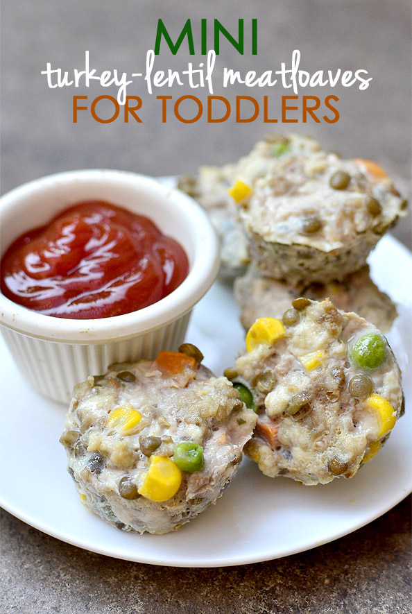 Mini Turkey-Lentil Meatloaves for Toddlers! #glutenfree #dairyfree | iowagirleats.com