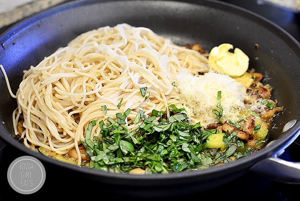 Garlic Mushroom and Zucchini Pasta with Shrimp #glutenfree | iowagirleats.com