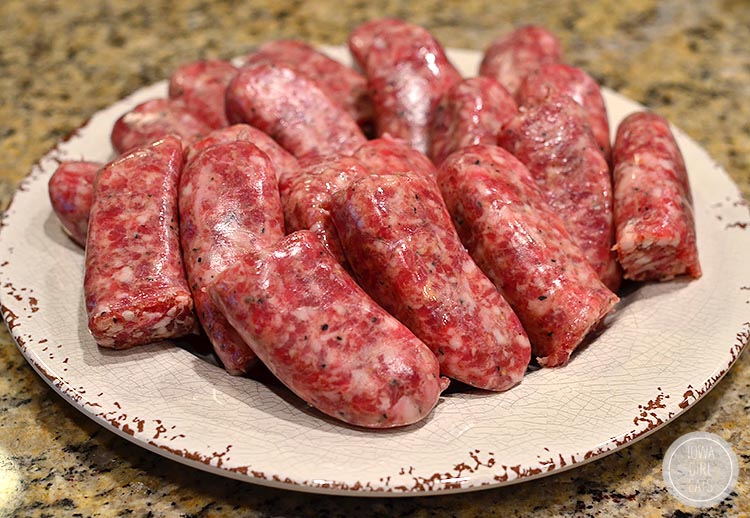 Crock-Pot-Sausage-and-Peppers-iowagirleats-05
