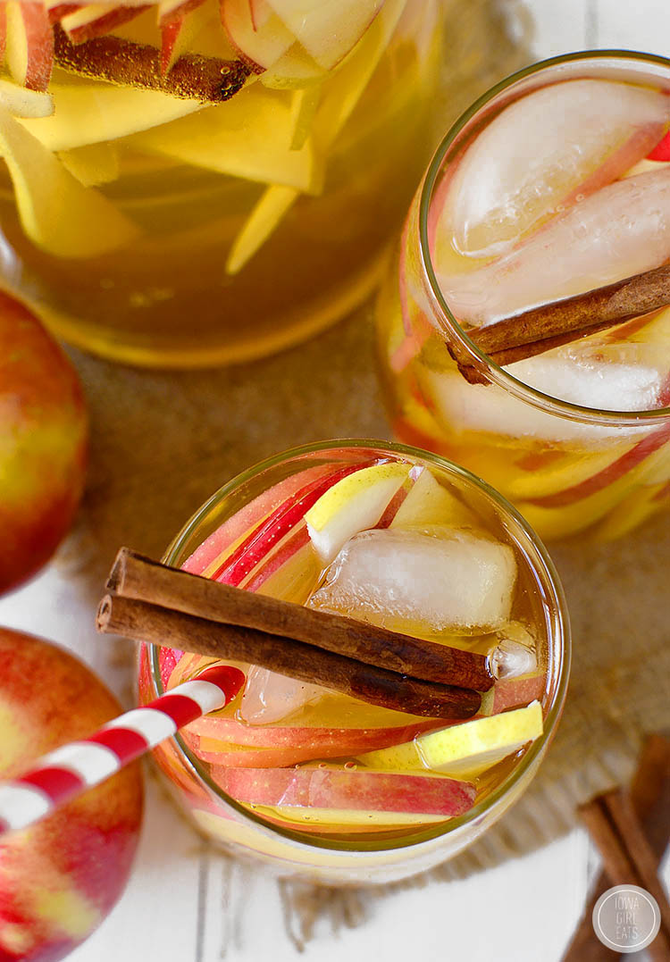 Sparkling Hard Apple Cider Sangria is the perfect fall drink. Not too sweet, and subtly sparkly, you'll love each sip! | iowagirleats.com