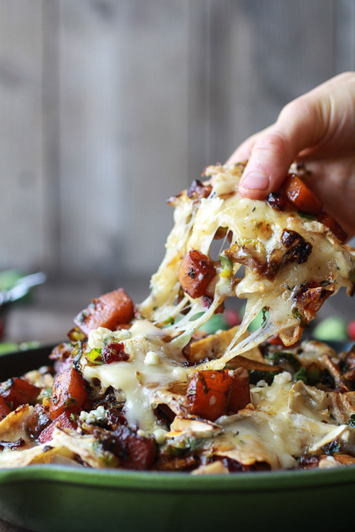 Cranberry-Butternut-and-Brussels-Sprout-Brie-Skillet-Nachos-12