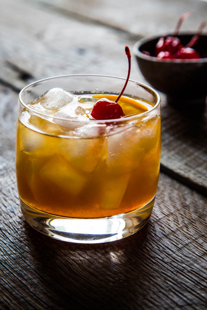 Maple-Bourbon-Cocktail-www.jellytoastblog.com-1-of-4