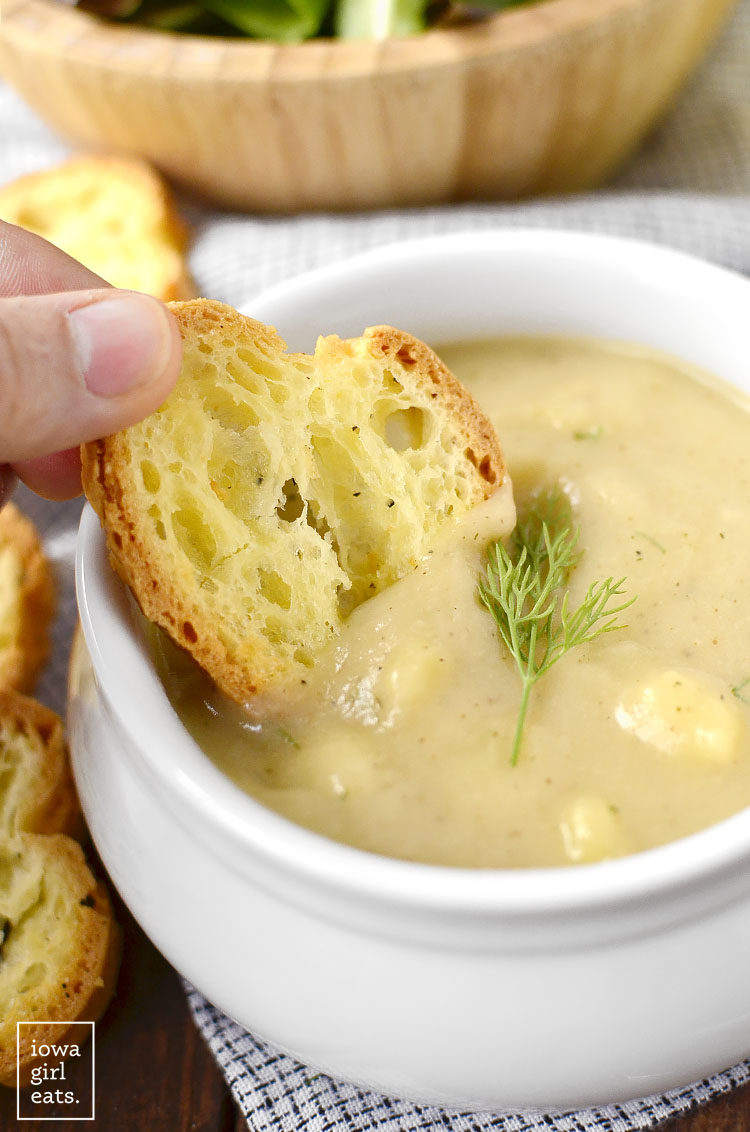 Roasted Cauliflower and Potato Chowder is velvety smooth and decadent-tasting yet low-fat, gluten-free, and dairy-free! | iowagirleats.com