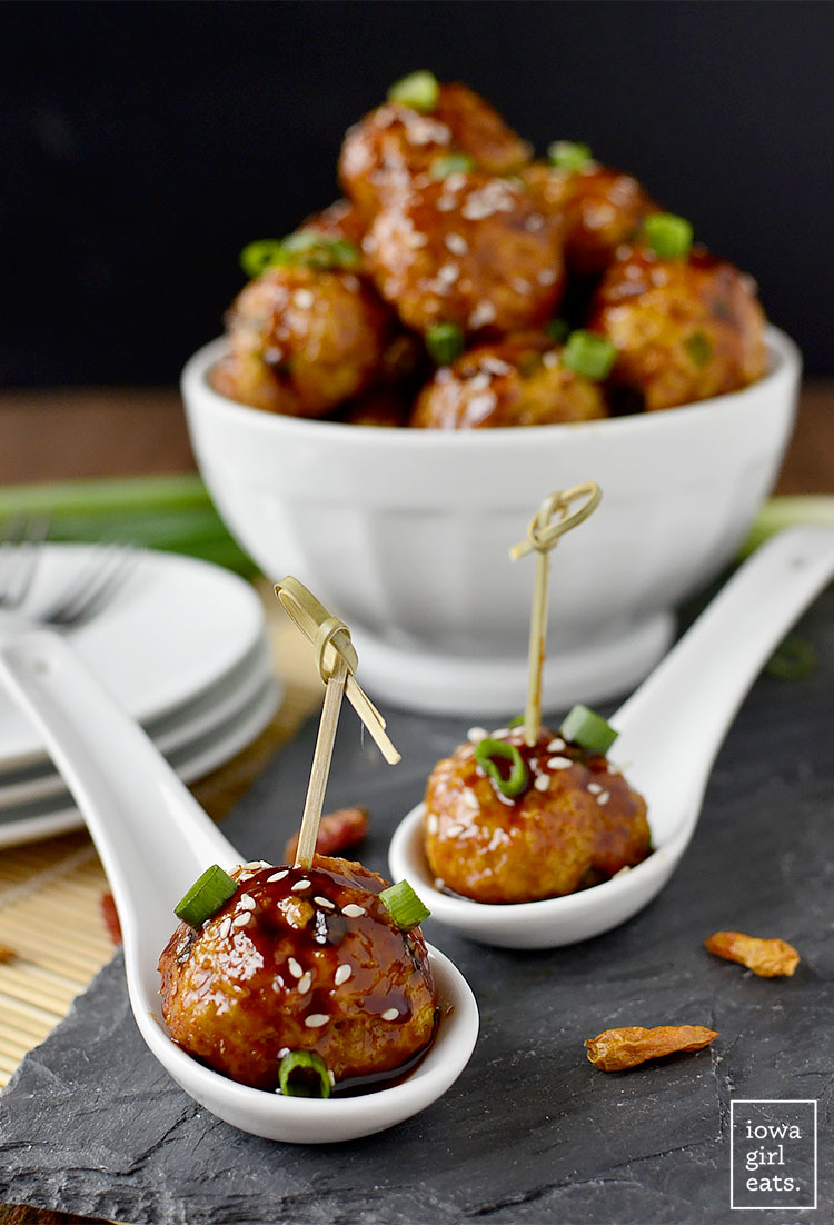 Kung Pao Chicken Meatballs are the perfect bite-sized game day or party appetizer! | iowagirleats.com