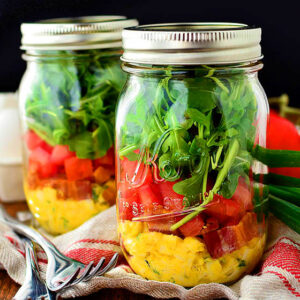 layered BLT egg salad in a jason jar