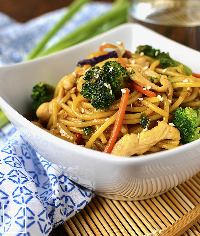No need to order take out when you can make Gluten-Free Chicken Lo Mein at home! These saucy, slurpy noodles really satisfy. | iowagirleats.com