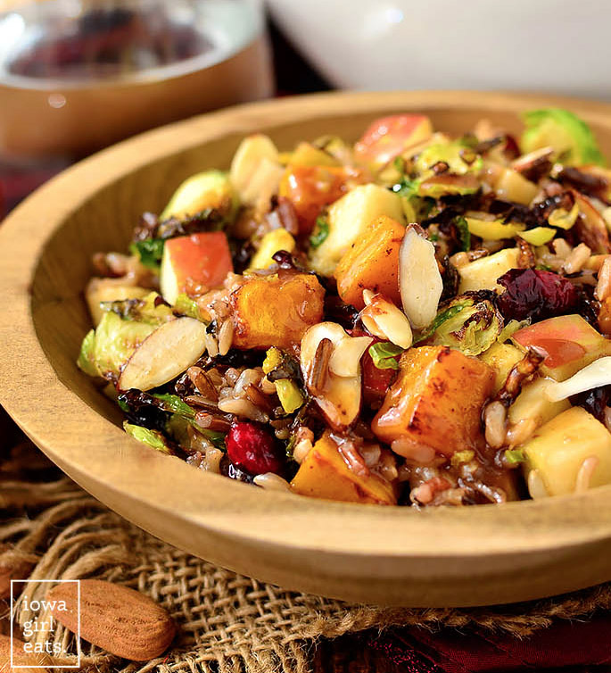 Wild Rice Harvest Bowls with Fig Balsamic Vinaigrette are full of healthy, fall-inspired ingredients. Make a big batch then enjoy for lunch all week long! | iowagirleats.com