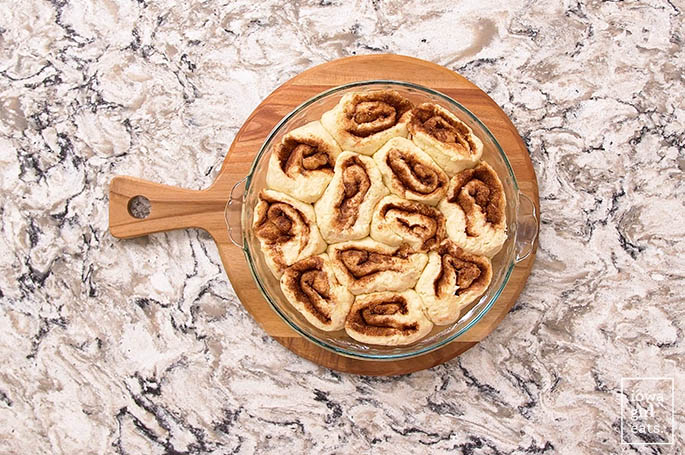 gluten free cinnamon rolls in a pie pan