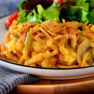 featured image of chicken and green bean casserole
