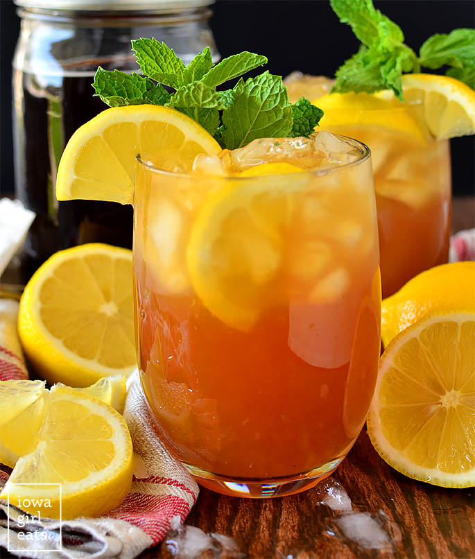 spiked arnold palmer in a glass made with homemade sweet tea vodka