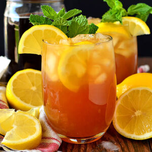 spiked arnold palmer in a glass made with homemade sweet tea vodka
