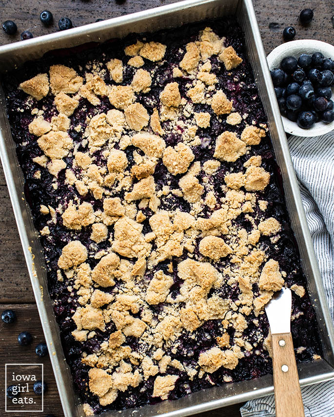 gluten free blueberry c،ble bars in a pan