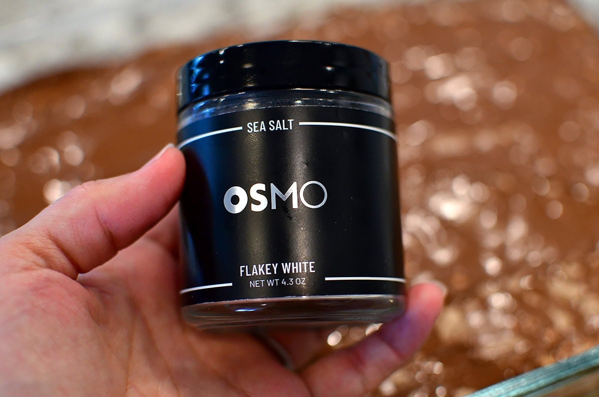 hand holding osmo finishing salt